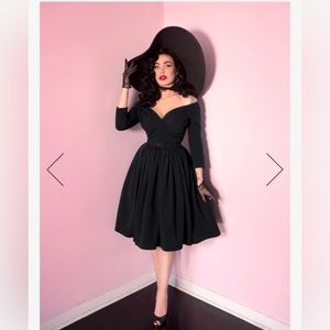 NWT Vixen by Micheline Pitt Black Starlet Swing dress